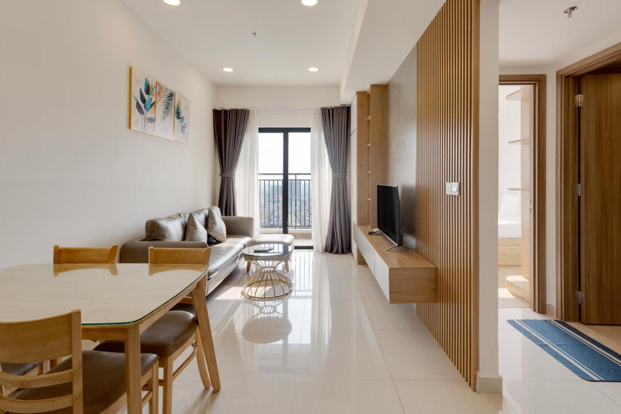 Smile - Soho Balcony - Morden Comfortable 4* TP. Hồ Chí Minh
