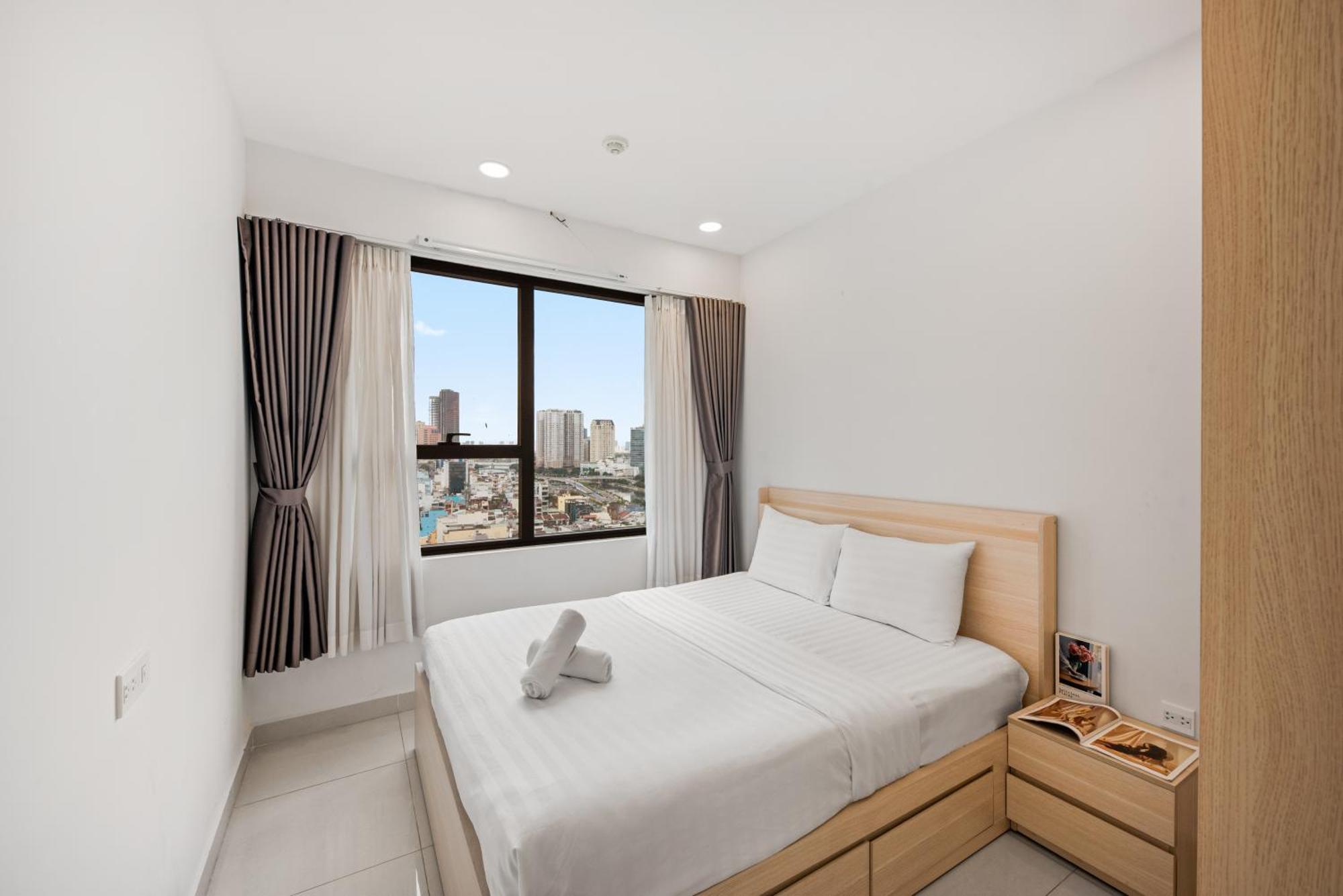 Smile - Soho Balcony - Morden Comfortable TP. Hồ Chí Minh